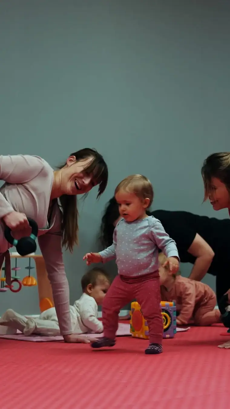 Postnatalni trening — mame i bebe